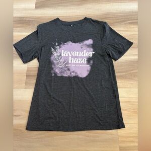 Gray T-Shirt with Lavender Graphic *Fan Art*